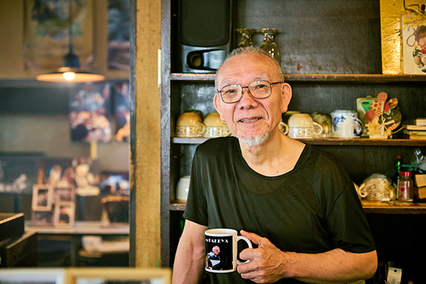 喫茶TAKEYAのマスター片岡孝夫さん